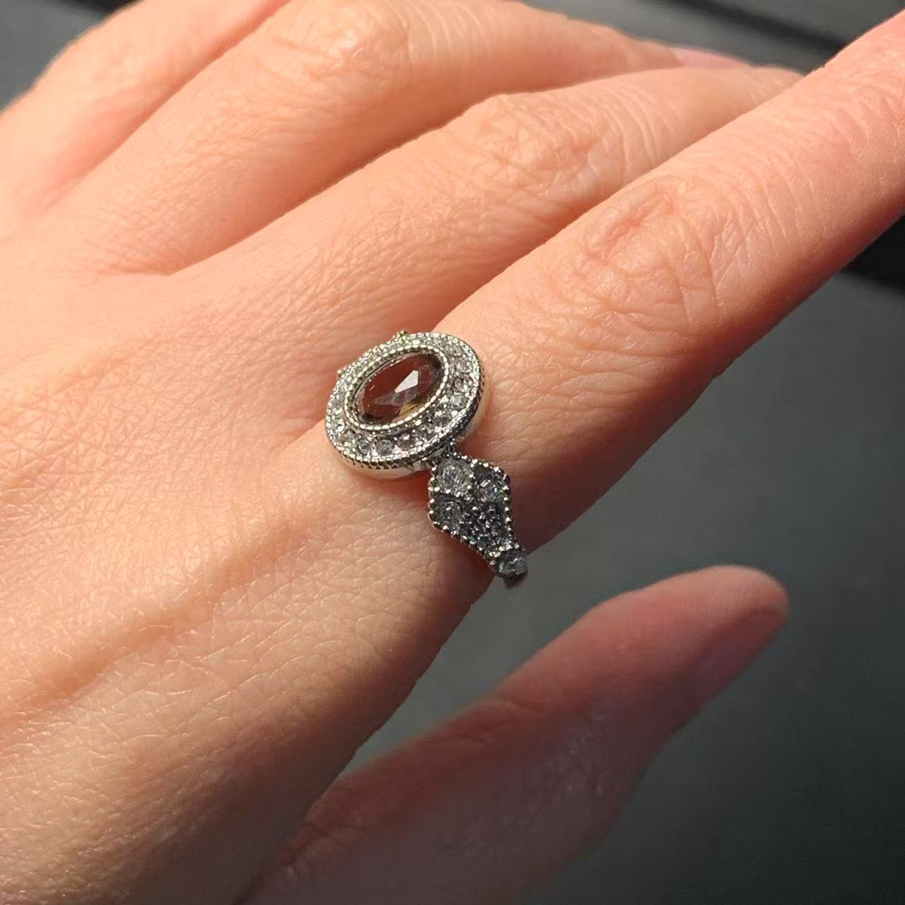 Кольцо из натурального дымчато – обзор и цена Body Jewelry Wholesale