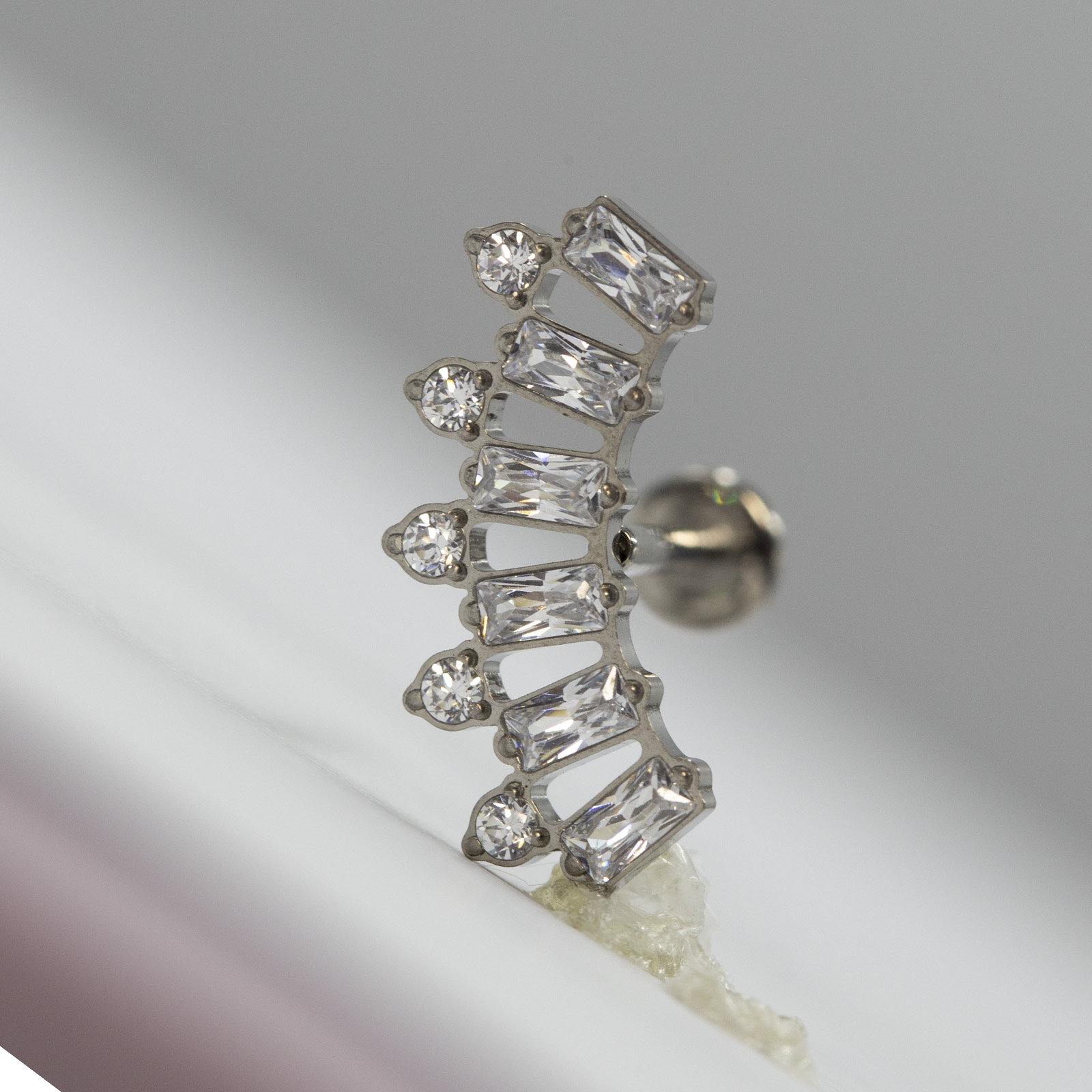 16 г имплантат из титана ASTM  – обзор и цена Body Jewelry Implant Grade