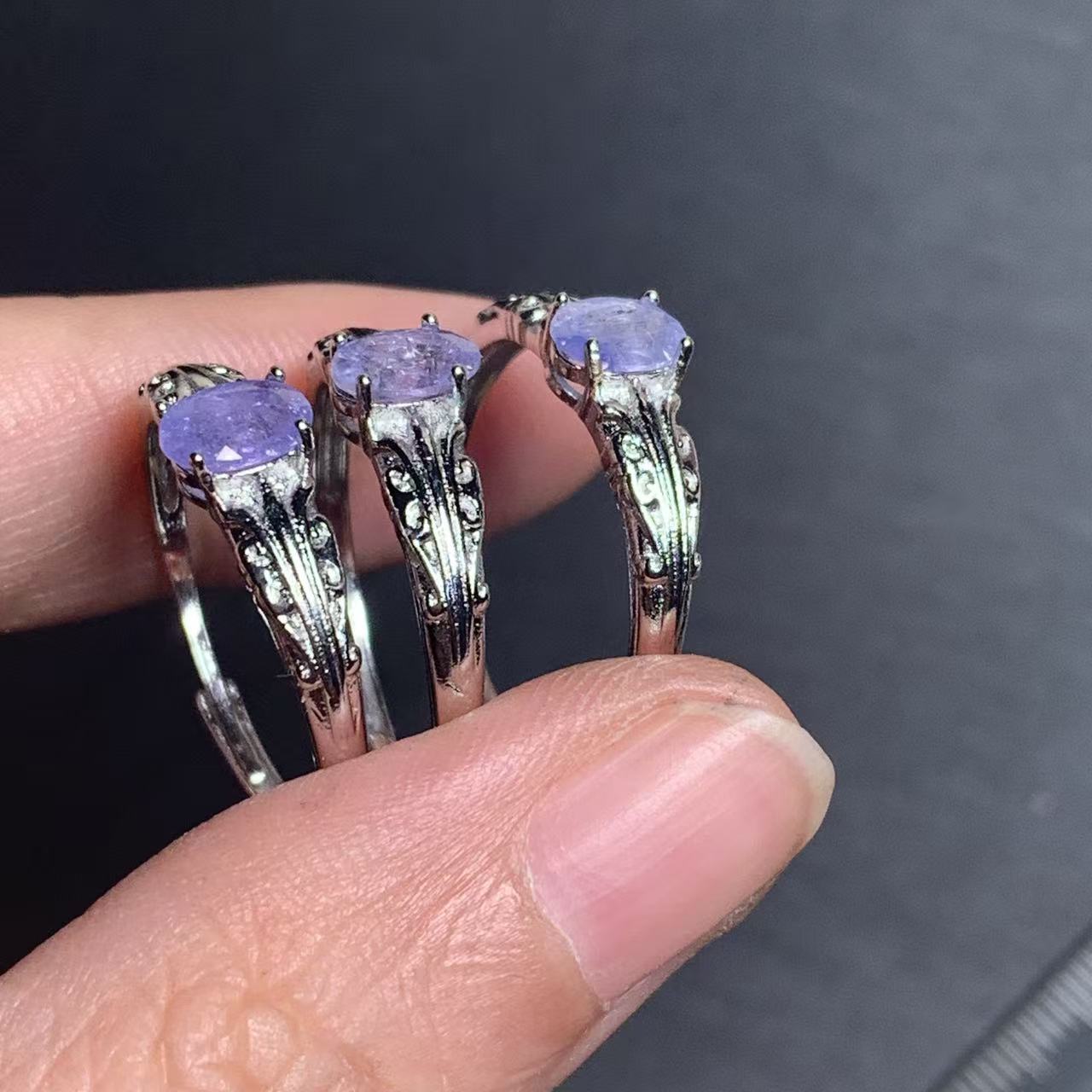 Кольцо с натуральным танзанито – обзор и цена Body Jewelry Wholesale